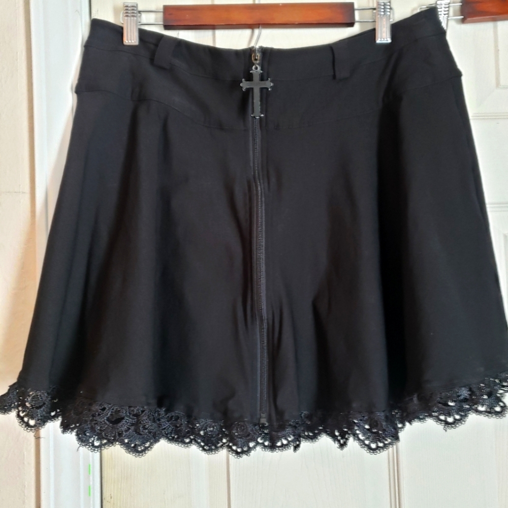 Killstar Skirt, 2XL, sizes 14-16